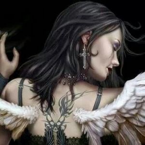 Meet your Posher, Vicki